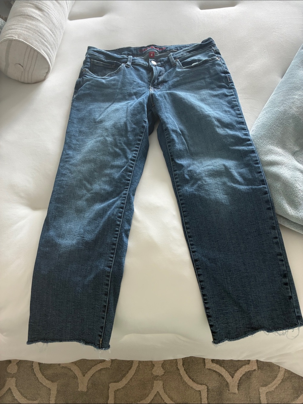 Lucky Brand Women's Dark Blue Straight-Leg Jeans